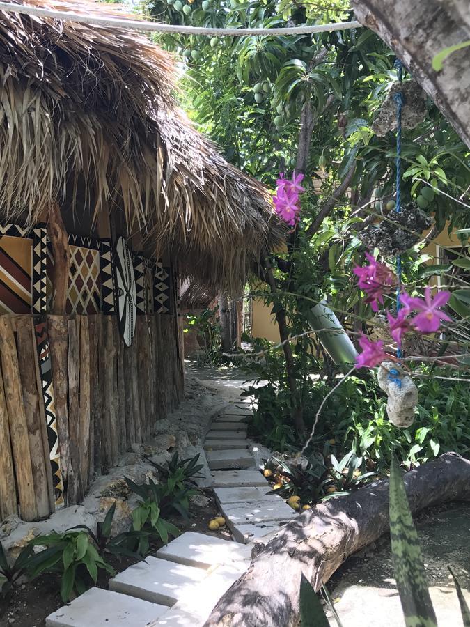 Moringa Ingadi Villa Treasure Beach Exteriör bild